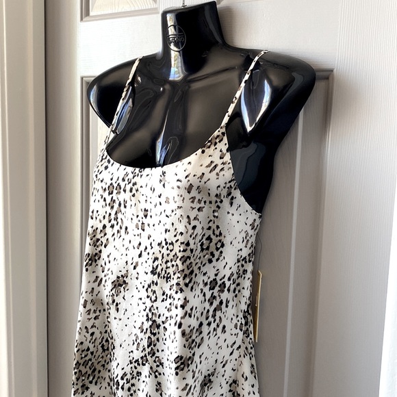 NWT ALICE + OLIVIA Leopard Safari Print Silk Slip Dress SZ M - Picture 4 of 7